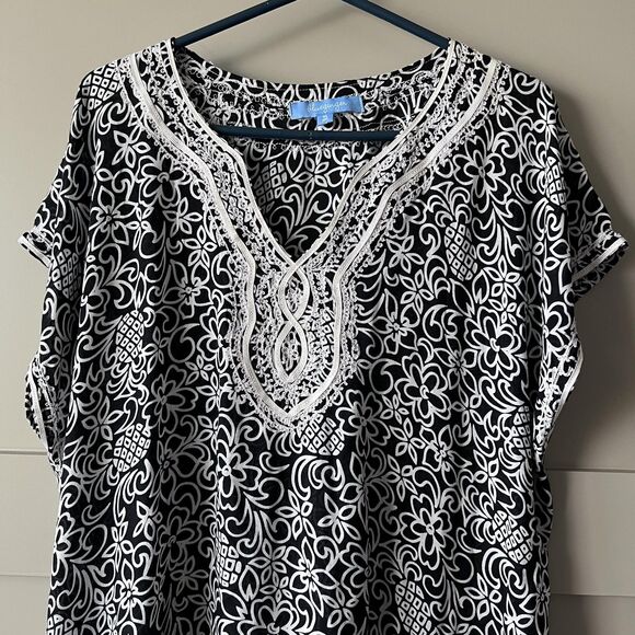 blue ginger Swim Cover Up Women XL Black Tunic V-Neck Lace Pineapple Hawaiian - Picture 3 of 12